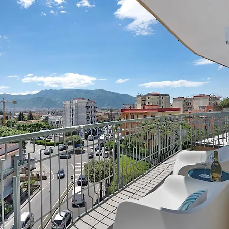 Residenza Farella - Luxury Apartamento